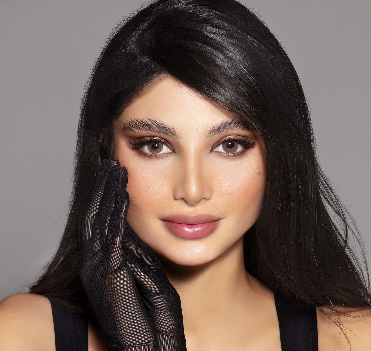 عدسات امارا - عبوة من عدستين - ألوان المشاهير 2022 - ريم الأشرفي - ريمي